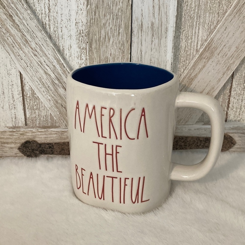 Rae Dunn America the Beautiful Mug